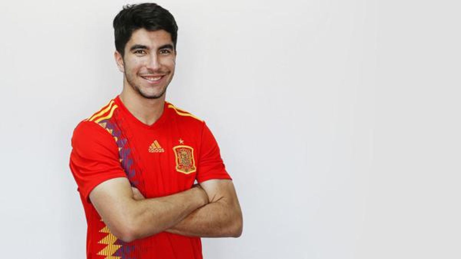 Carlos Soler, amb la samarreta de la selecció espanyola