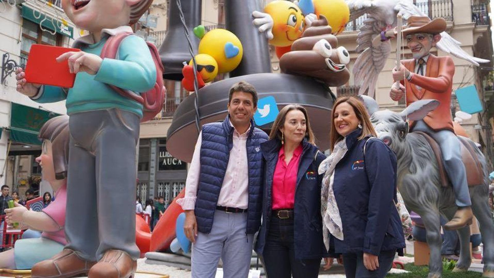 Carlos Mazón, juntament amb Cuca Gamarra, de visita aquest divendres a València, i María José Català