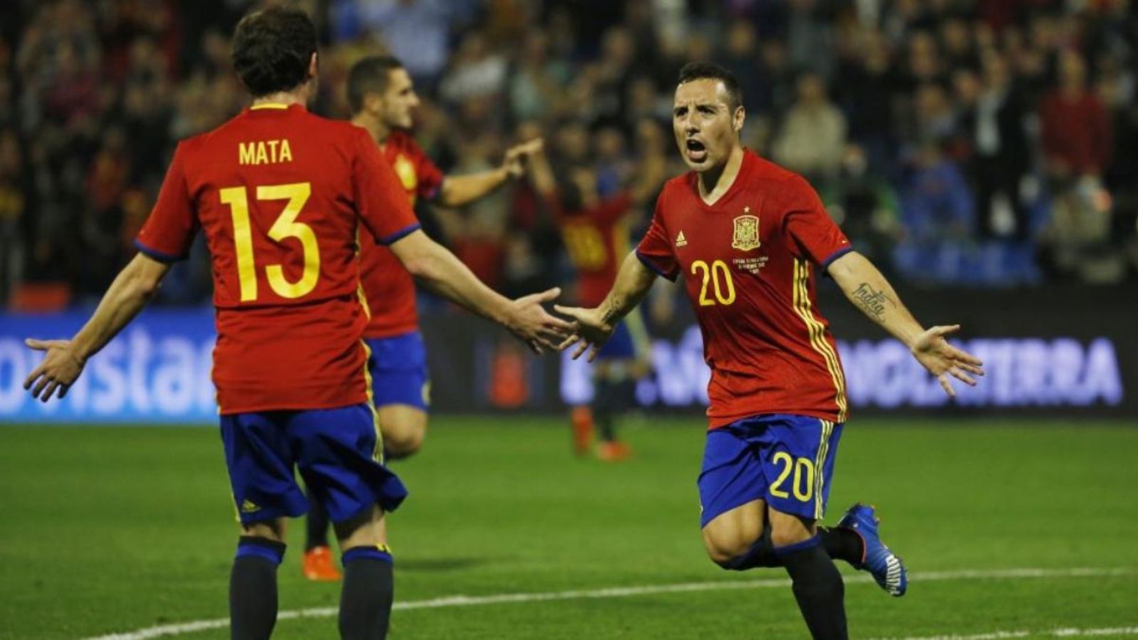 Santi Cazorla ha sigut convocat per als partits classificatoris per a l'Eurocopa 2020 contra les Illes Fèroe i Suècia