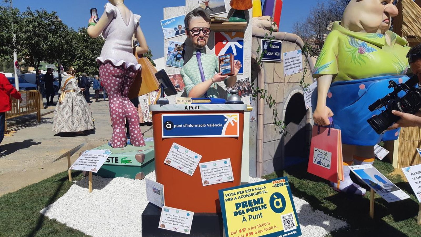 Falla Pere Cabanes - Joan XXIII, primer premi d'À Punt a les Falles 2023