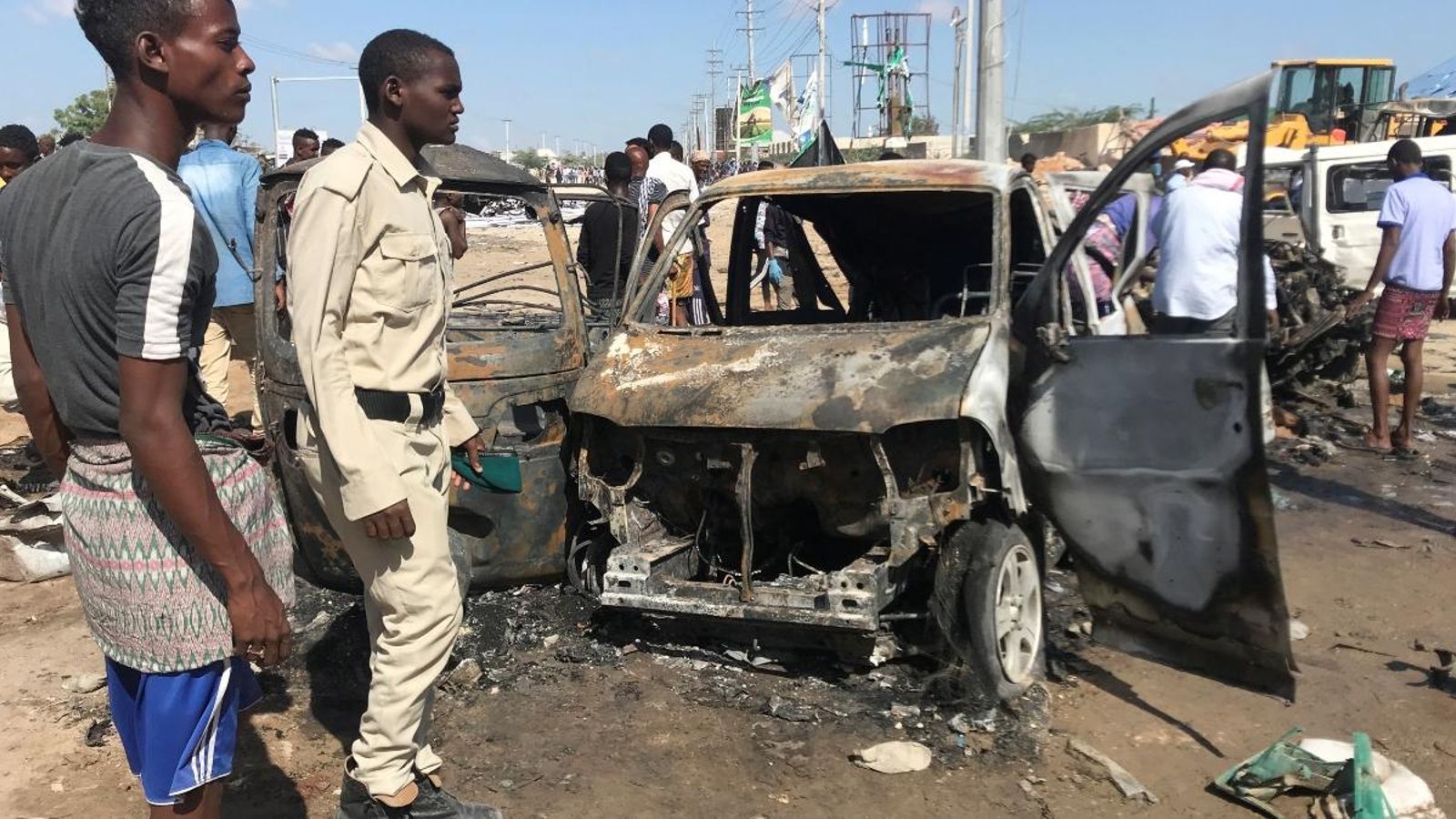 Explosió d'un cotxe bomba en un lloc de control de Mogadiscio, Somàlia