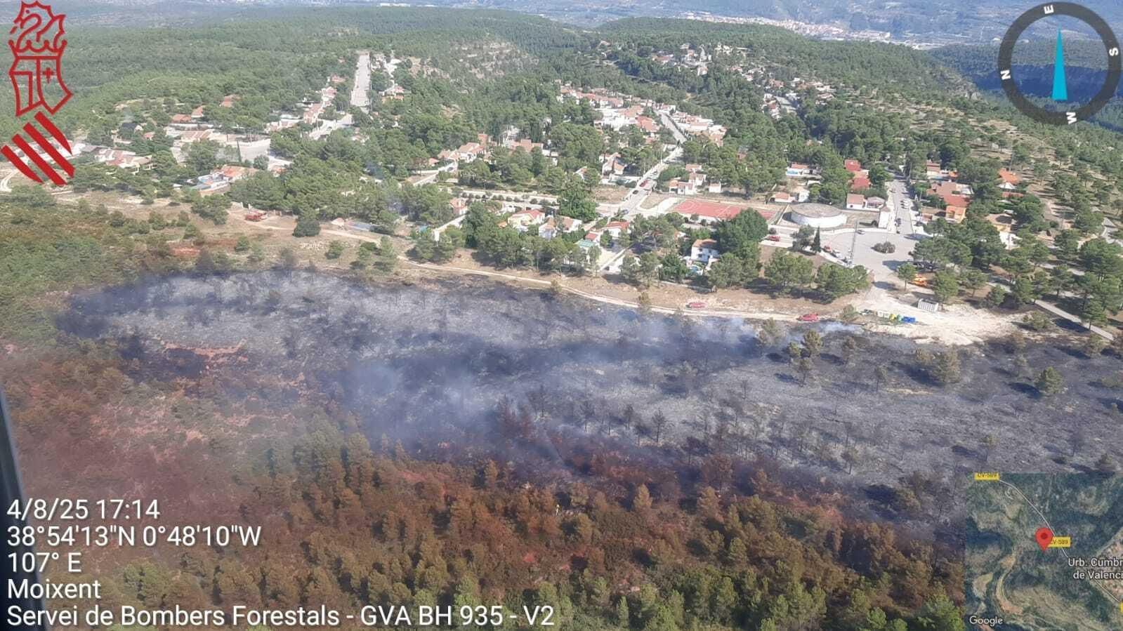 L'incendi de Moixent, estabilitzat L'incendi de Moixent, estabilitzat