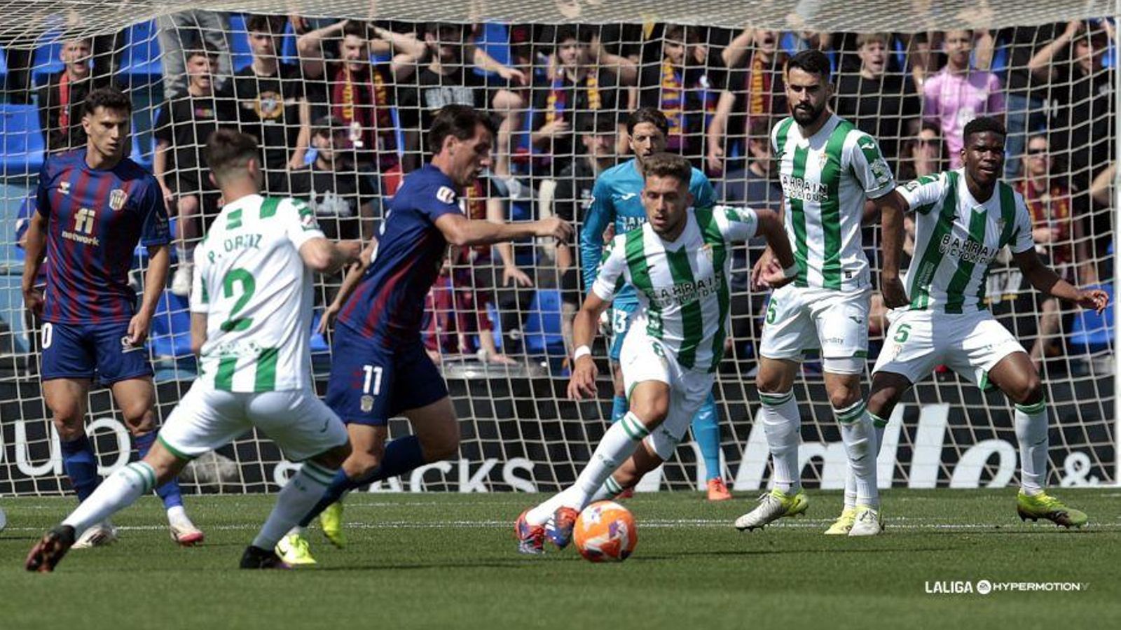 Juanto Ortuño, en una acció d'atac