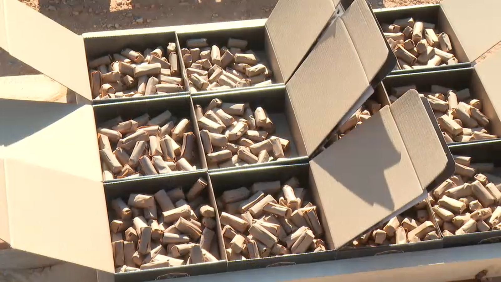 Les empreses pirotècniques s'afanyen per a tindre a temps les comandes