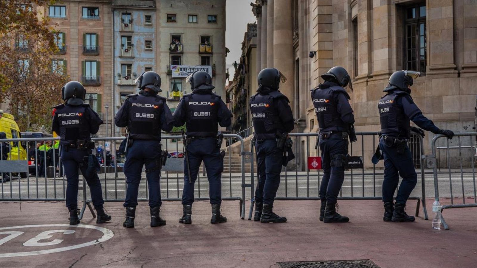 Policia Nacional concentrada en Barcelona.