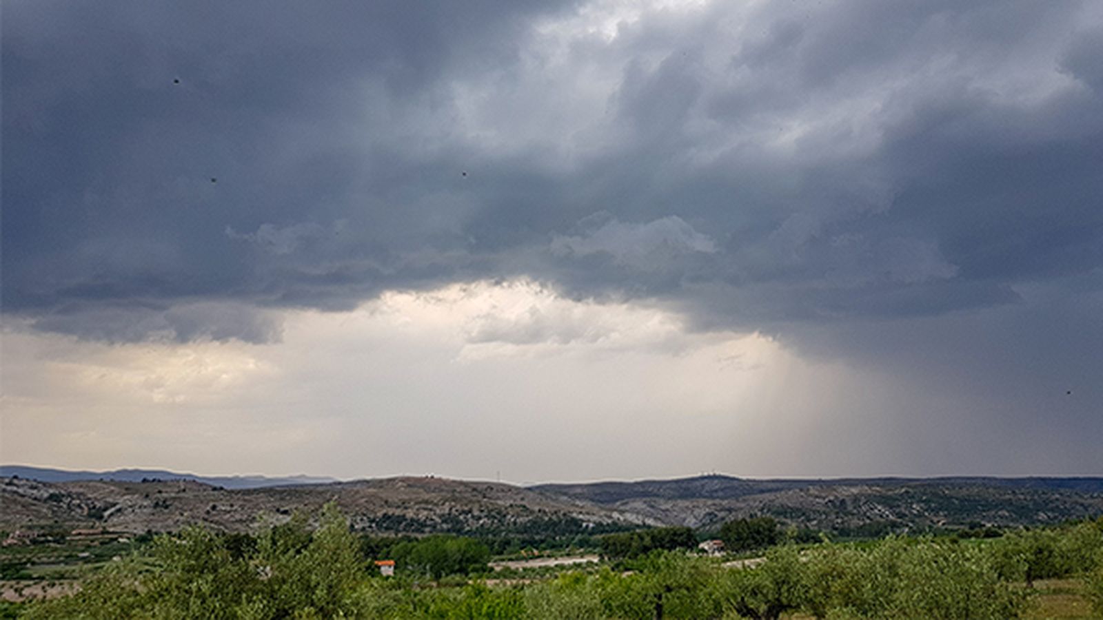 Maig s\'acomiada amb tempestes