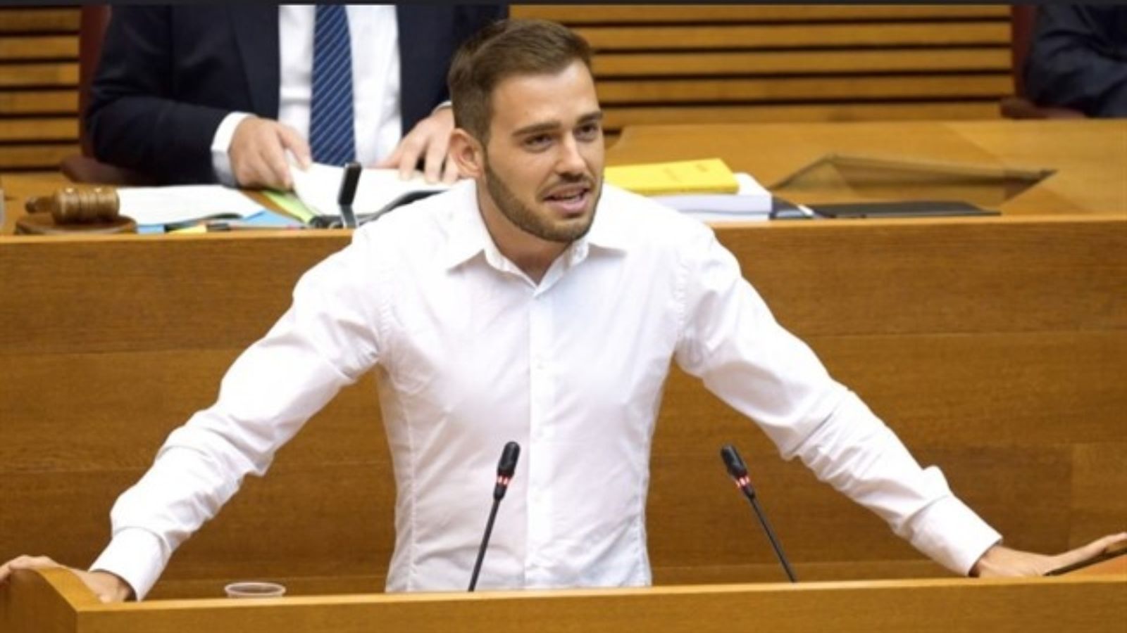 El Botànic acusa el PP "d'alliçonar" un compareixent de la comissió del cas Taula | EP