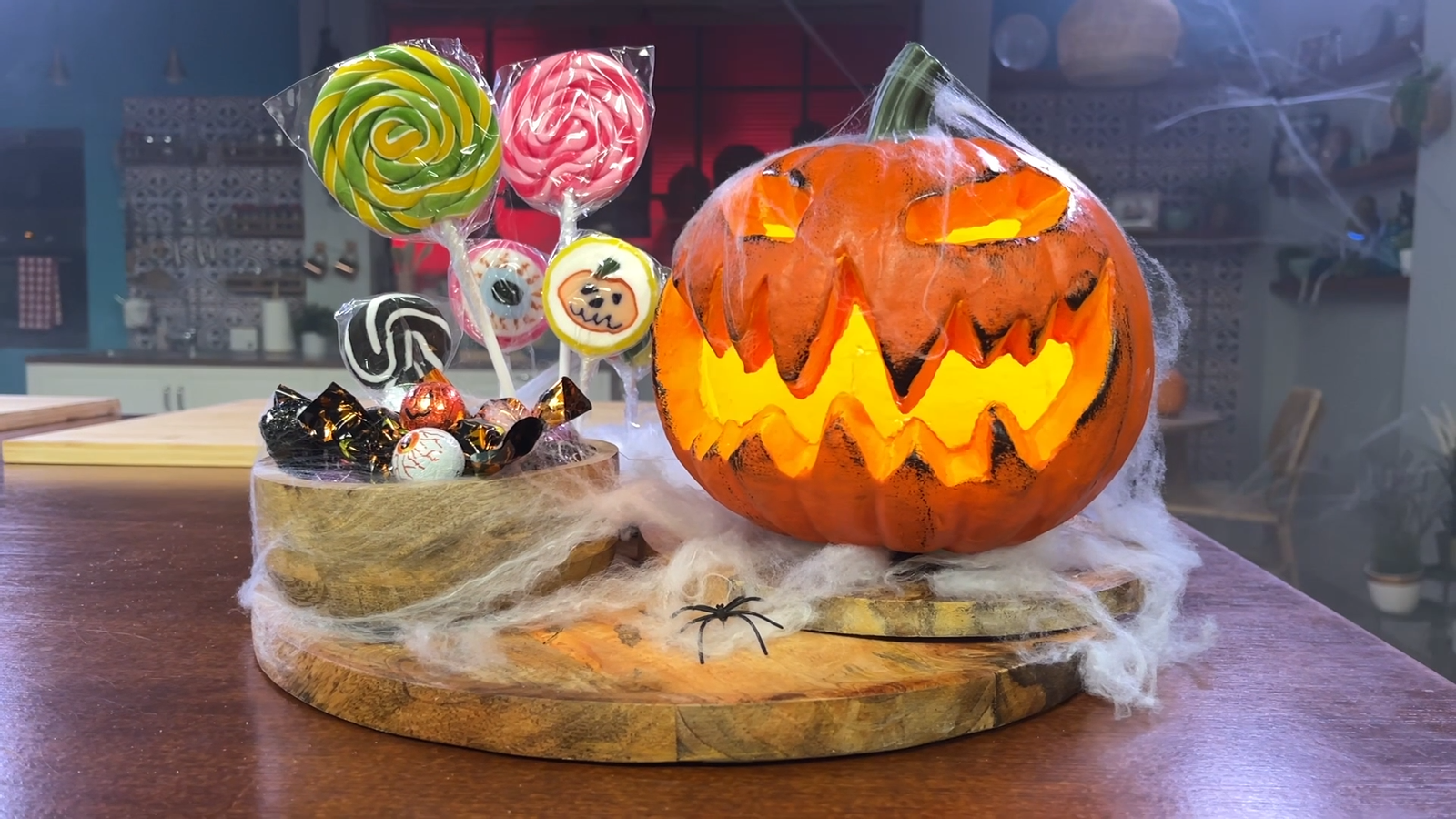 Halloween LCM