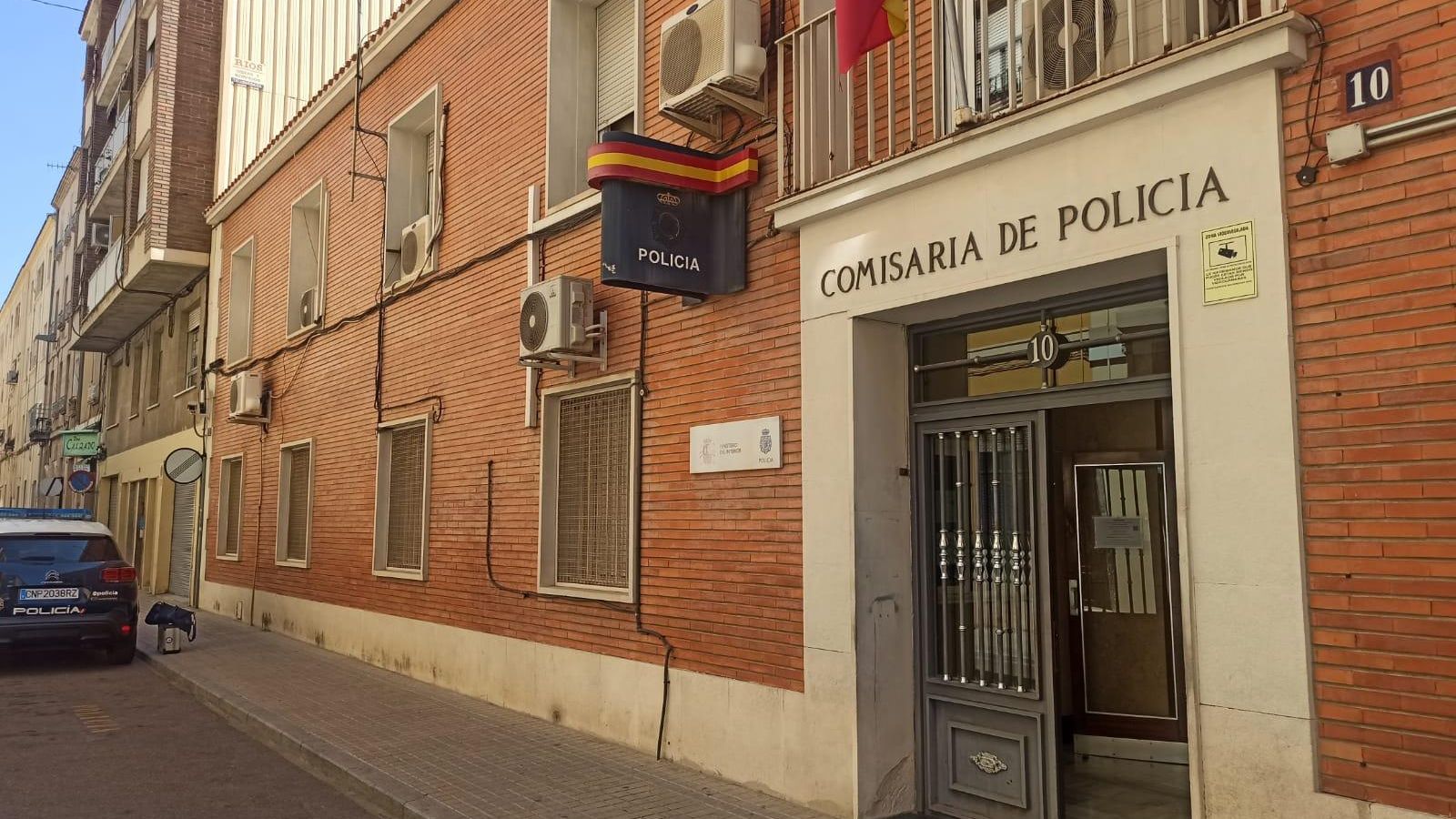 Façana de la comissaria de Policia Nacional d'Alcoi