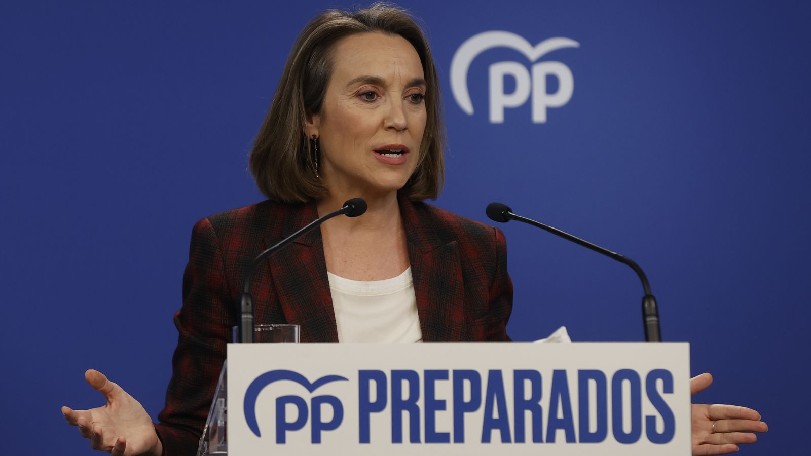 Cuca Gamarra ofereix una roda de premsa després de la primera reunió del nou president del PP, Alberto Núñez Feijóo, amb el seu comité de direcció en la seu del partit a Madrid