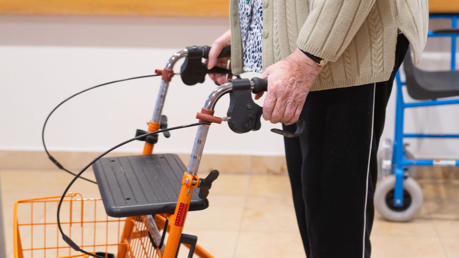 La residència de Borriana mantindrà sols dos sales del centre obertes