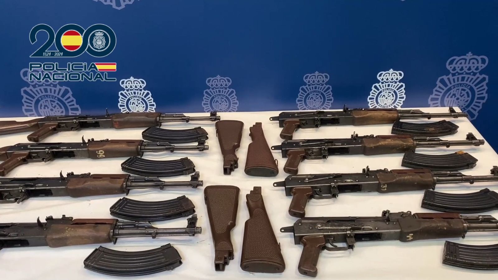 Fusells automàtics d’assalt del model Kalàixnikov/AK 47 interceptats