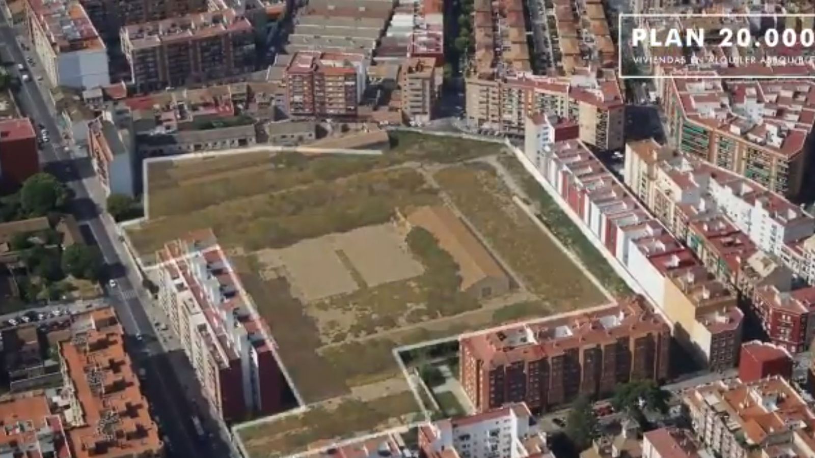 Vista aèria del sòl que ocupava la caserna d'Enginyers de València, on es construiran 370 habitatges de lloguer social