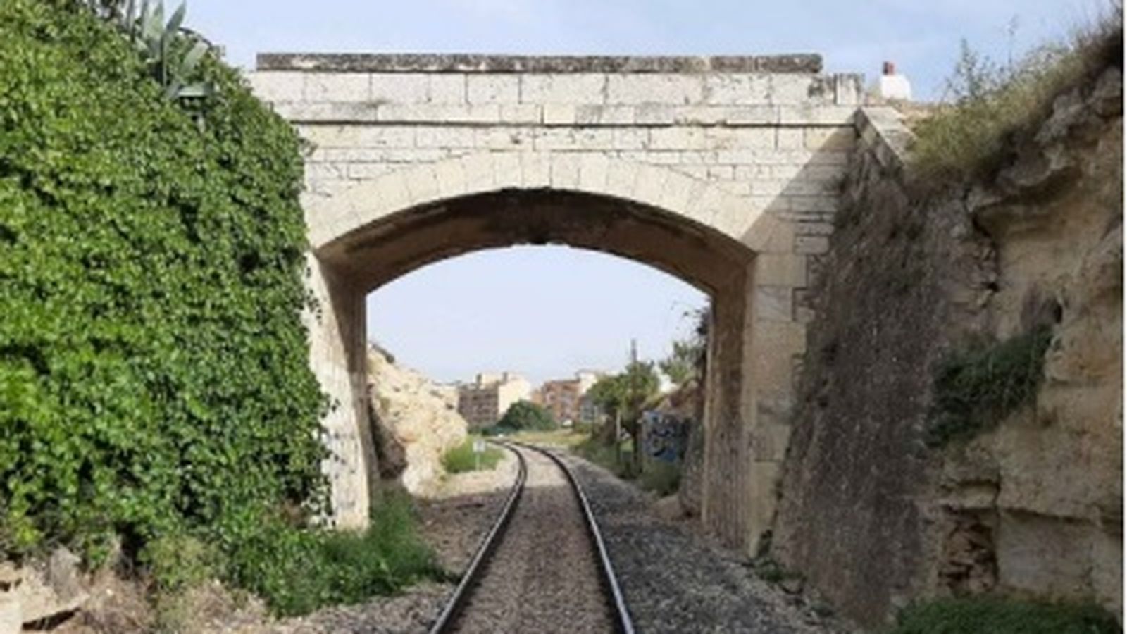 La línia ferroviària entre Bunyol i Utiel