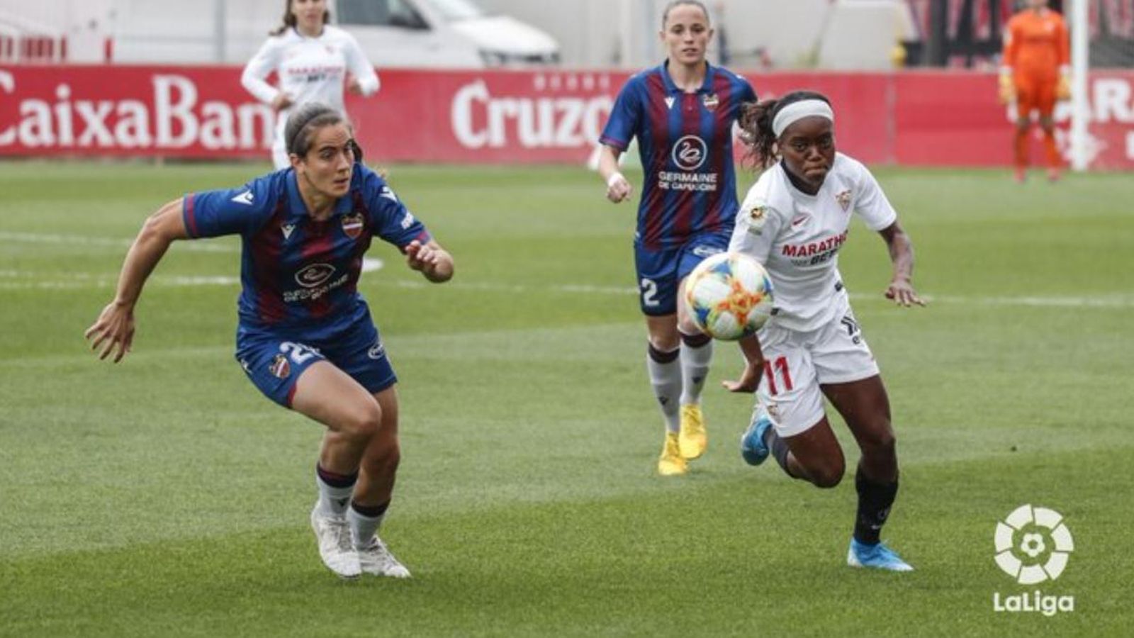 Derrota del València en l'estadi La Palmera