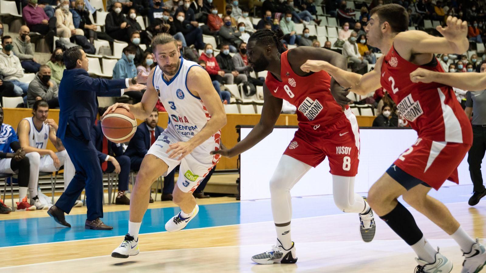 Matulionis, en una acció del partit contra el Girona