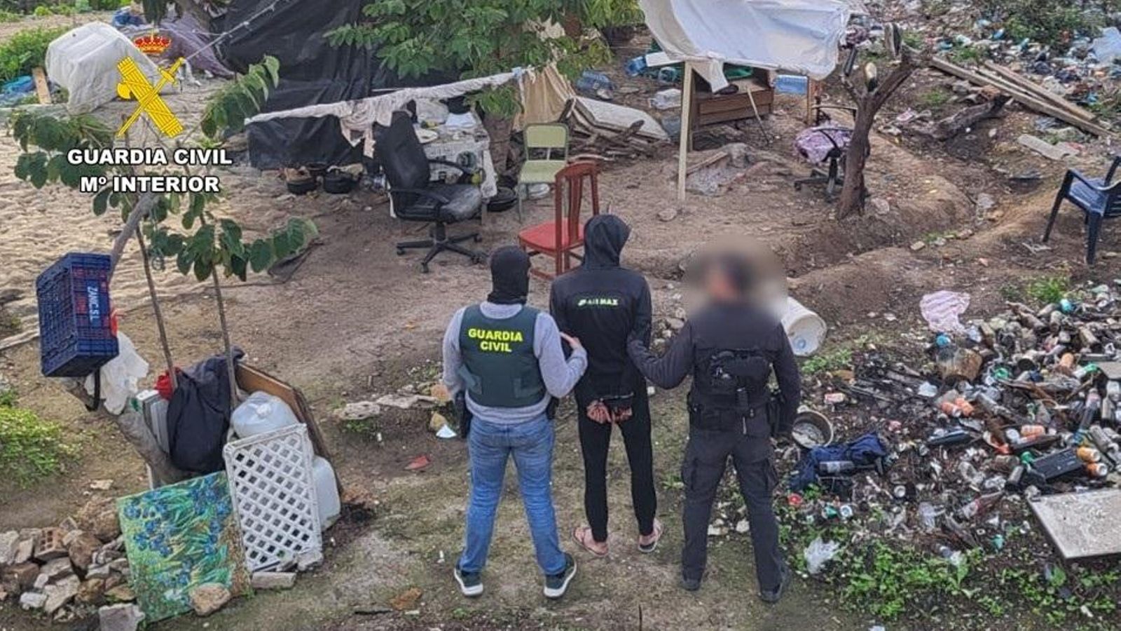 Moment de la detenció per part dels agents