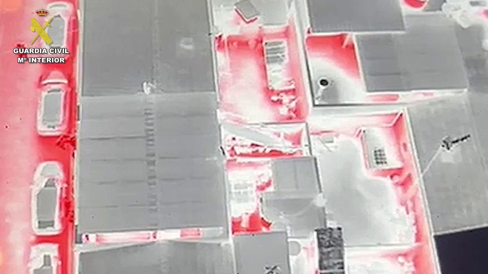 Imatges del dron de la Guàrdia Civil de la intervenció feta a Borriana