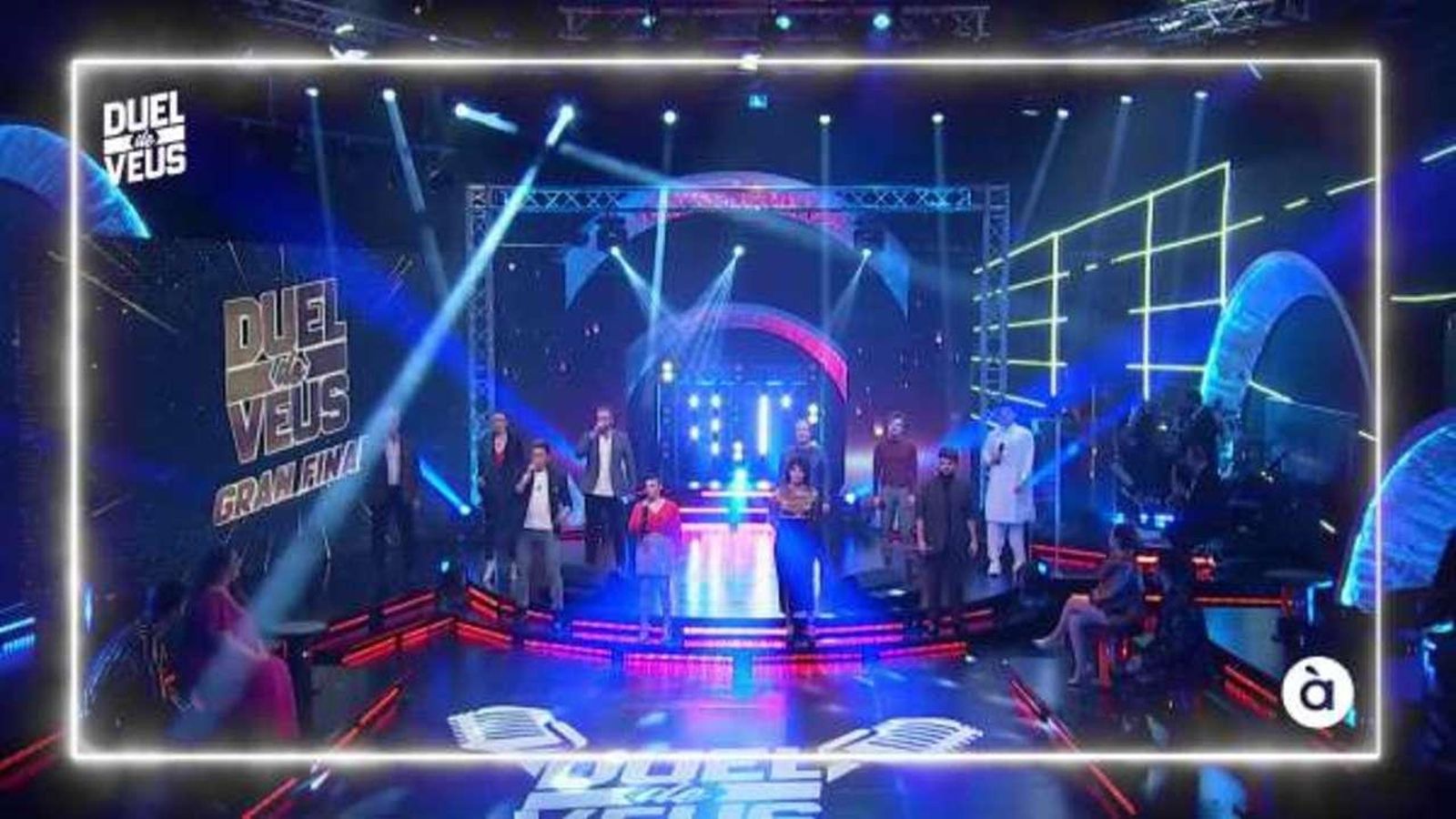 Actuació exconcursants Duel de veus