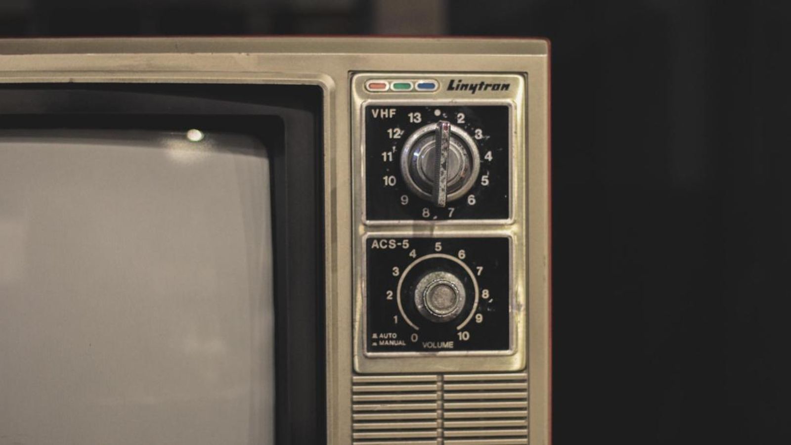 Fa més de 50 anys que van començar les emissions en color