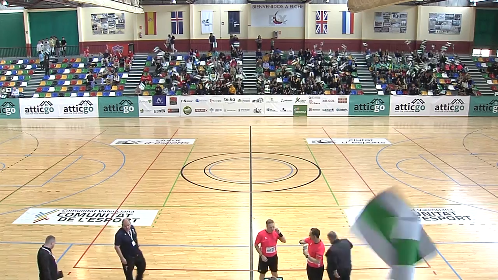 10.12.2022 | LA FINESTRA ESPORTIVA  Copa EHF: Elx-Valur Handbol