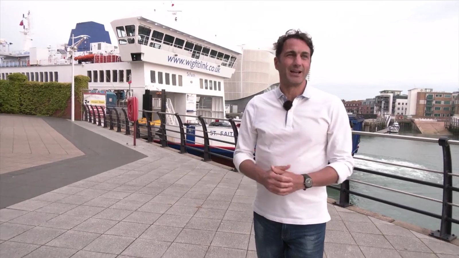 Pablo González, de València, ens portarà a l’illa de Wight, famosa per la formació rocosa de The Needles