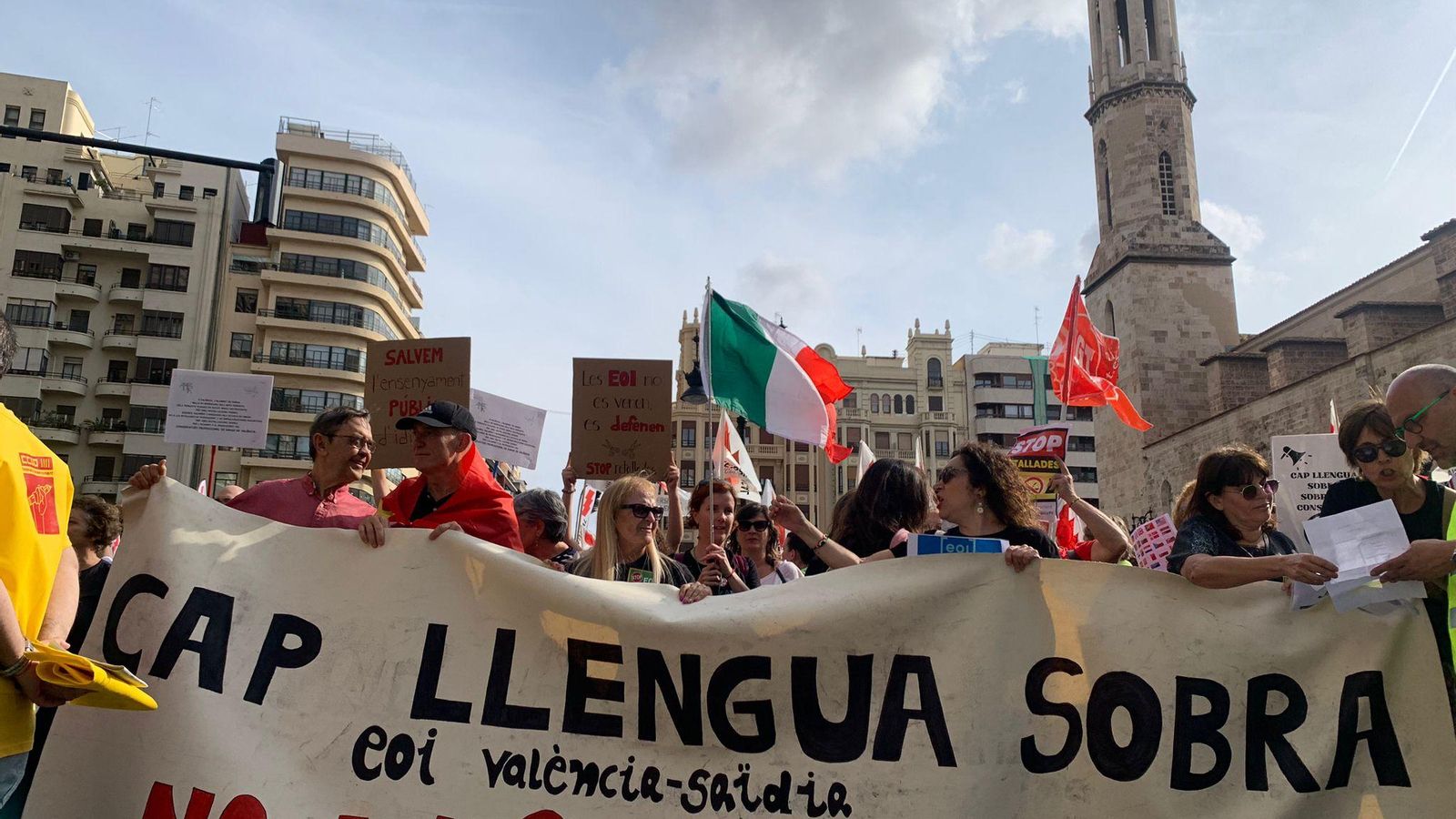 Manifestació a València per l'educació pública