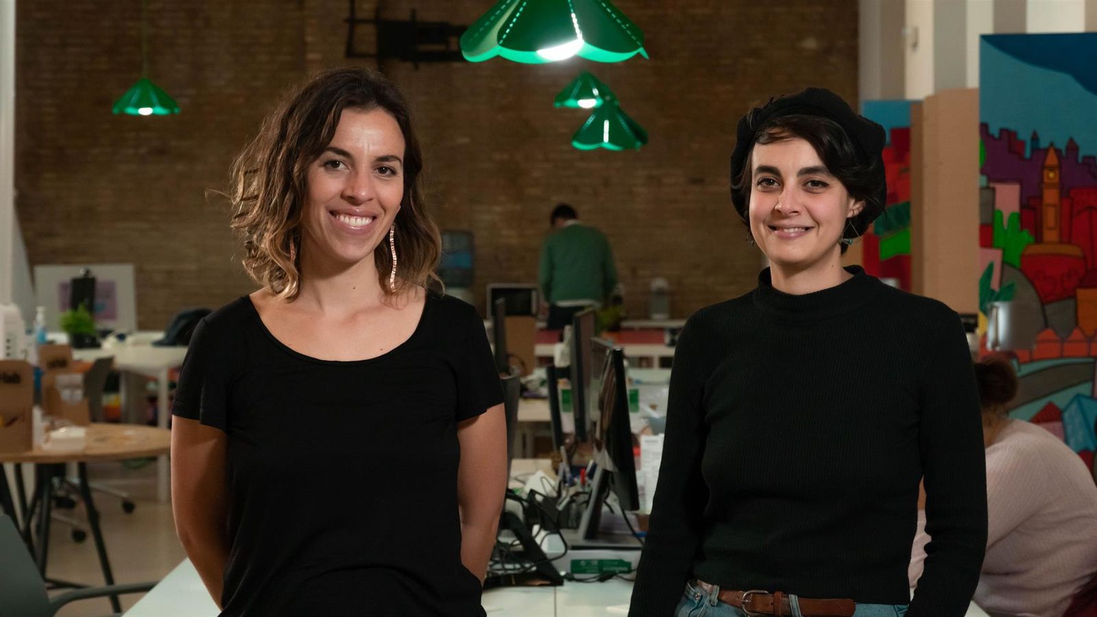 Responsables de la signatura de moda social i sostenible MeuTeu Co-design Lab