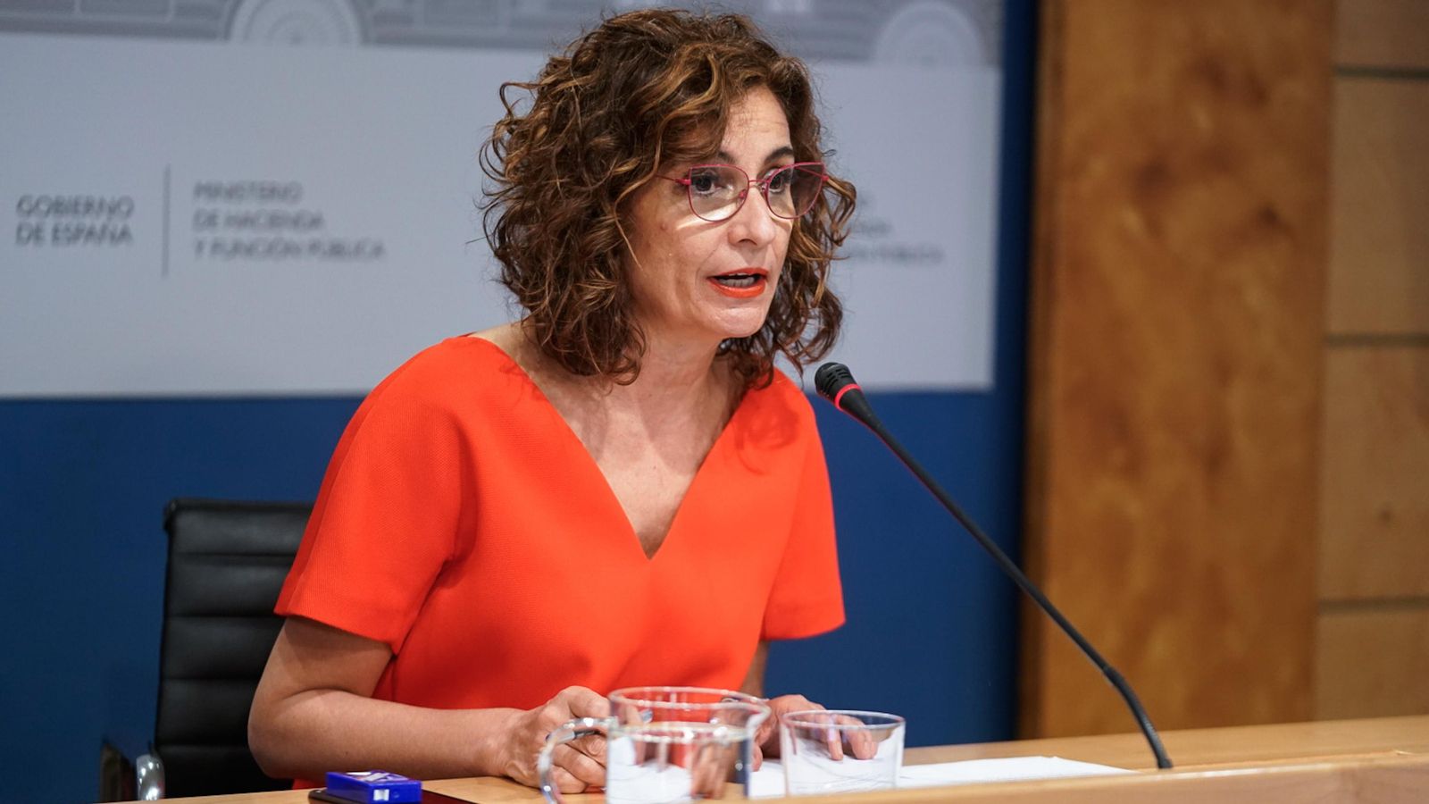 La ministra d'Hisenda, María Jesús Montero, durant una roda de premsa, en una imatge d'arxiu