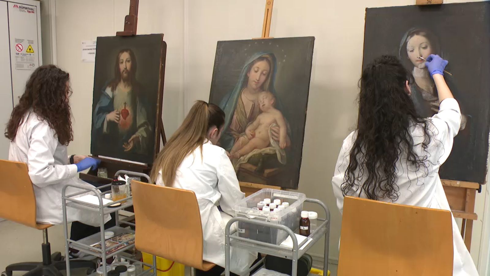 Restauració de tres quadre de José Vergara