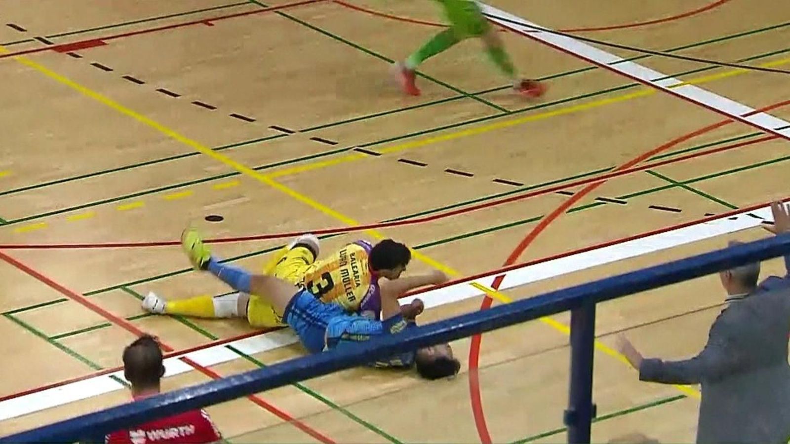 Indignació en el Peníscola després del partit a Palma