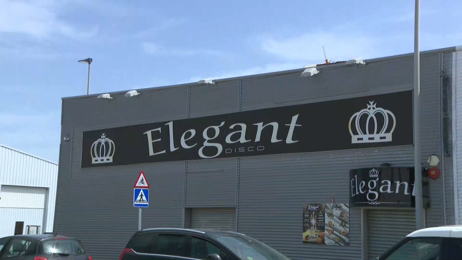 Façana de la discoteca en què tingueren lloc els fets