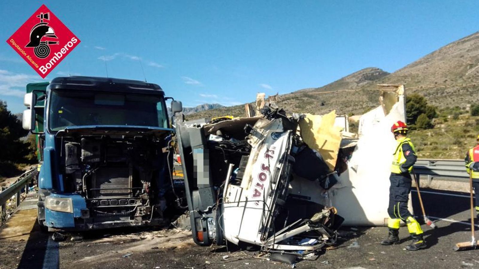 Col·lisió per abast entre dos camions a l'altura del quilòmetre 625