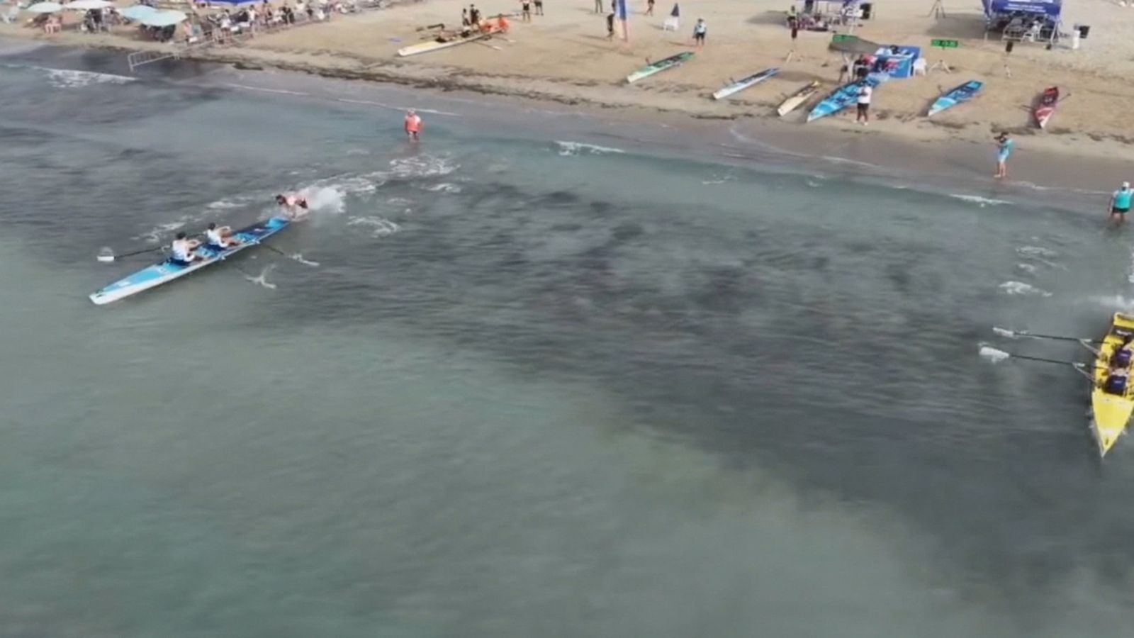 Torrevieja acull el Campionat Autonòmic de rem Beach Sprint