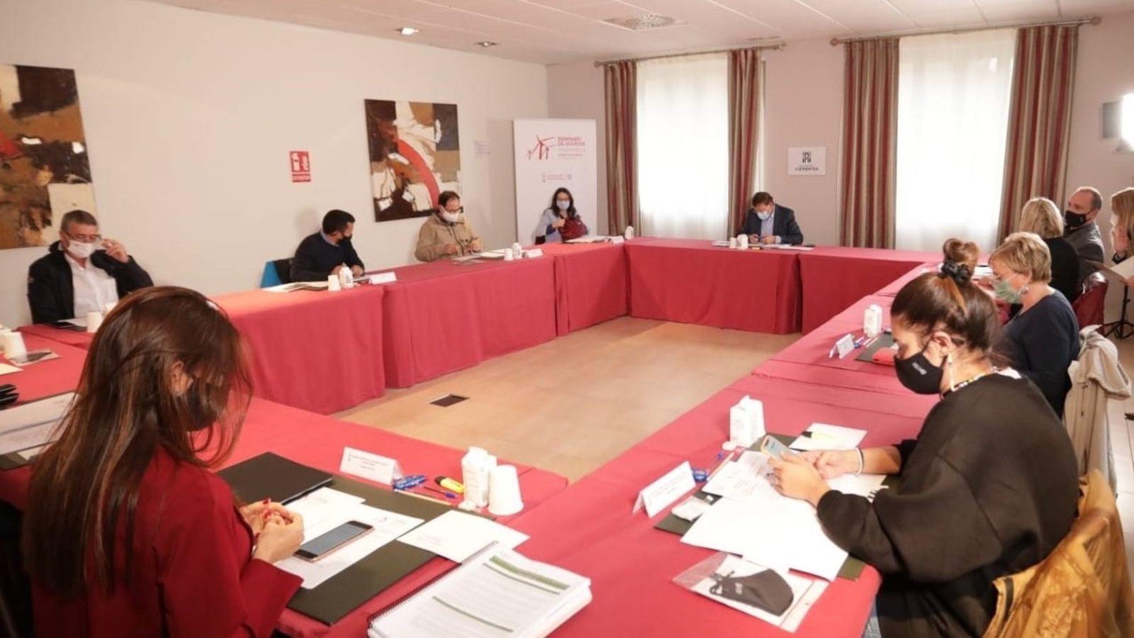 El Consell en el seminari de govern