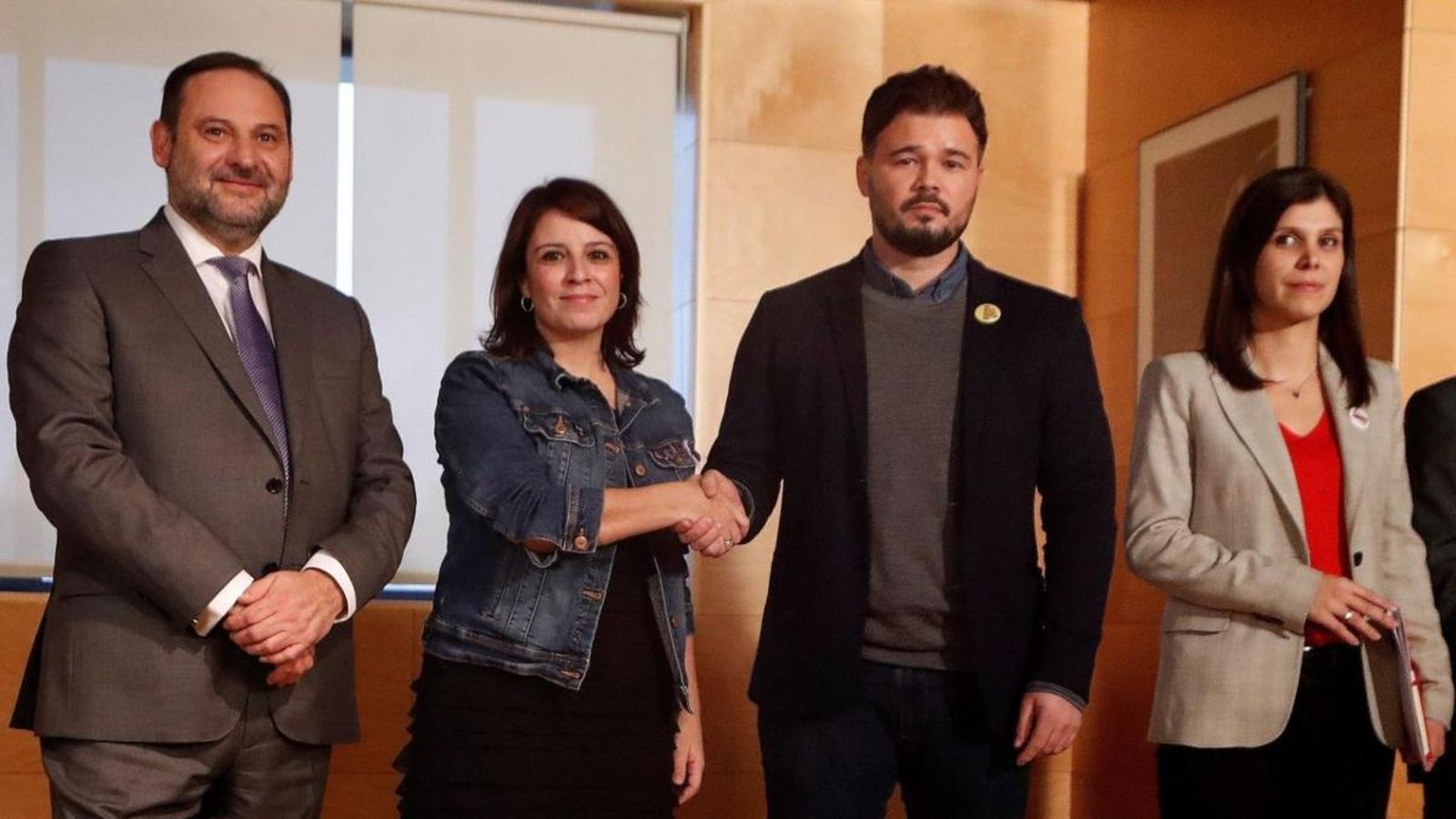 José Luis Ábalos, Adriana Lastra, Gabriel Rufián i Marta Vilalta, aquest dijous, abans de la reunió en el Congrés