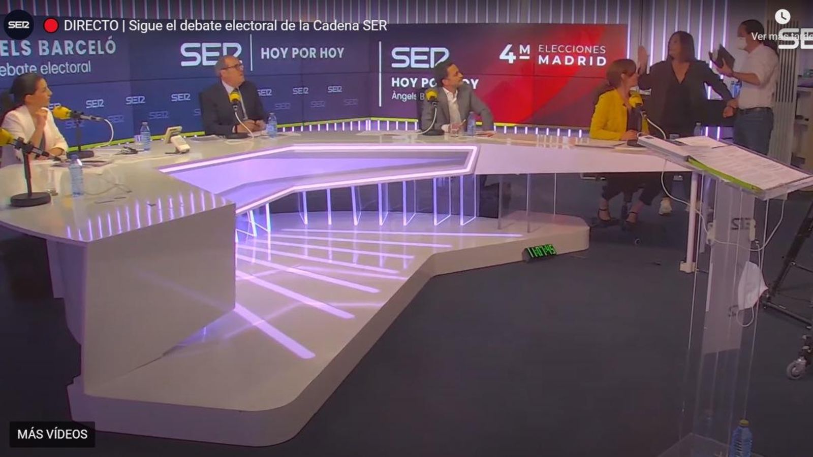 Captura de pantalla del moment de l'abandó del candidat d'Unides Podem del debat electoral