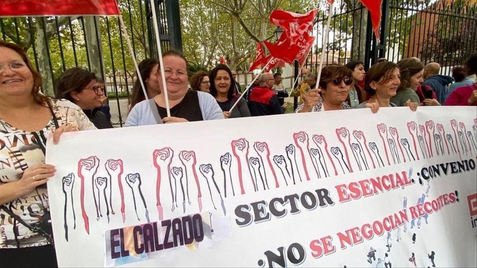 Imatge d'arxiu d'una manifestació de les treballadores del sector del calcer