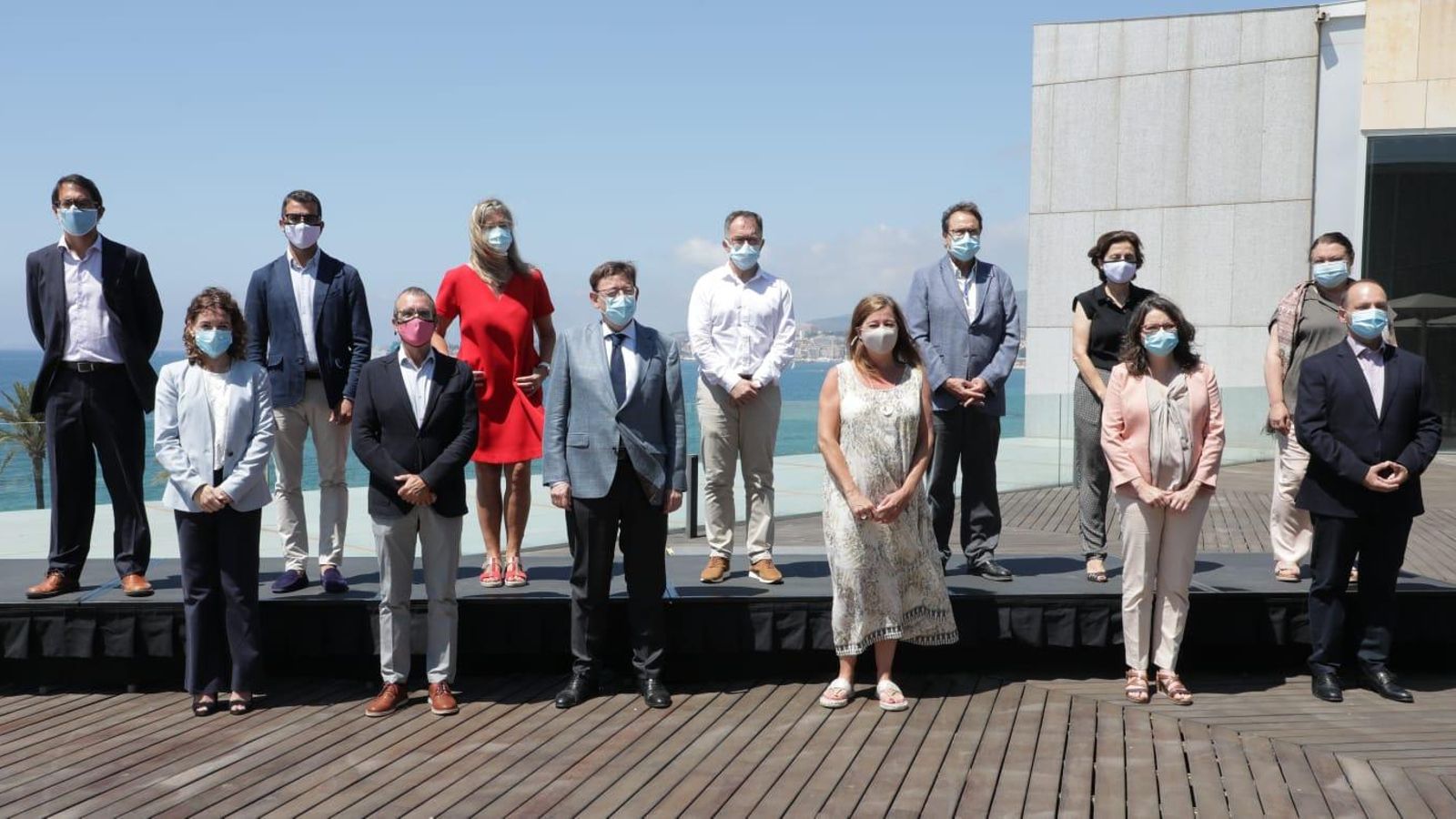 Els màxims representats del govern valencià i balear posen per a commemorar la cimera