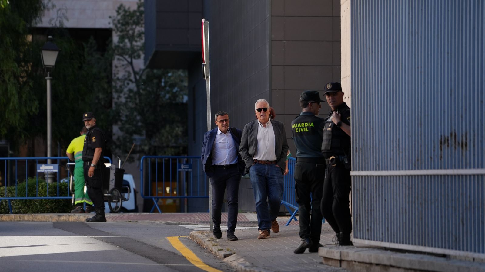 L'exdiputat Miguel Ángel Gallardo, este matí, a la seua arribada al juí