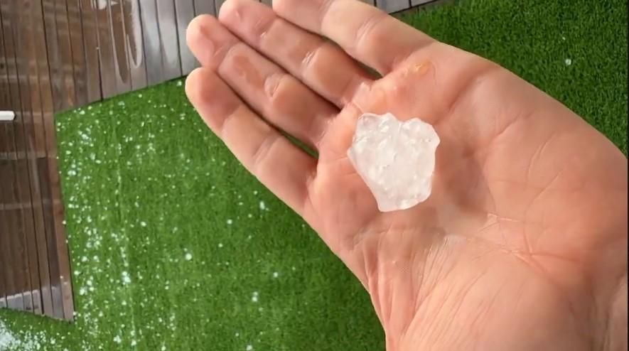 La jornada d'este divendres va deixar pluja intensa, vent fort i pedregades locals La jornada d'este divendres va deixar pluja intensa, vent fort i pedregades locals