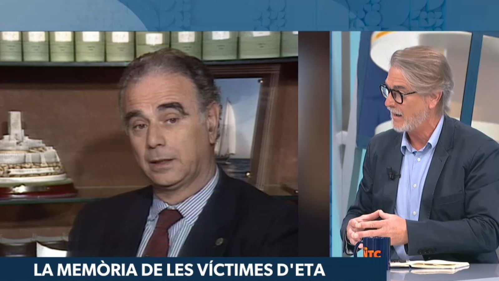 De dreta a esquerra, el catedràtic Manuel Broseta, assassinat per ETA i el president de l'Associació d'Amics de la Fundació que honra a la víctima d'ETA, el seu fill Pablo Broseta