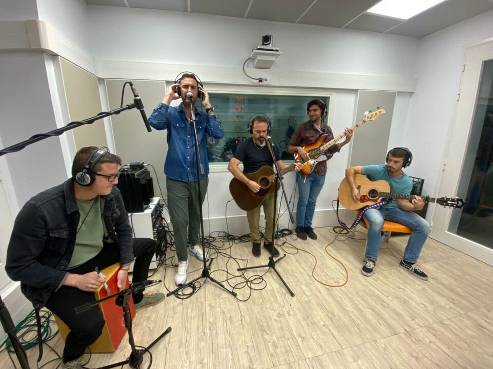 18.10.2022 | Diversos Sevas, Loco Club i “El gramòfon blau”