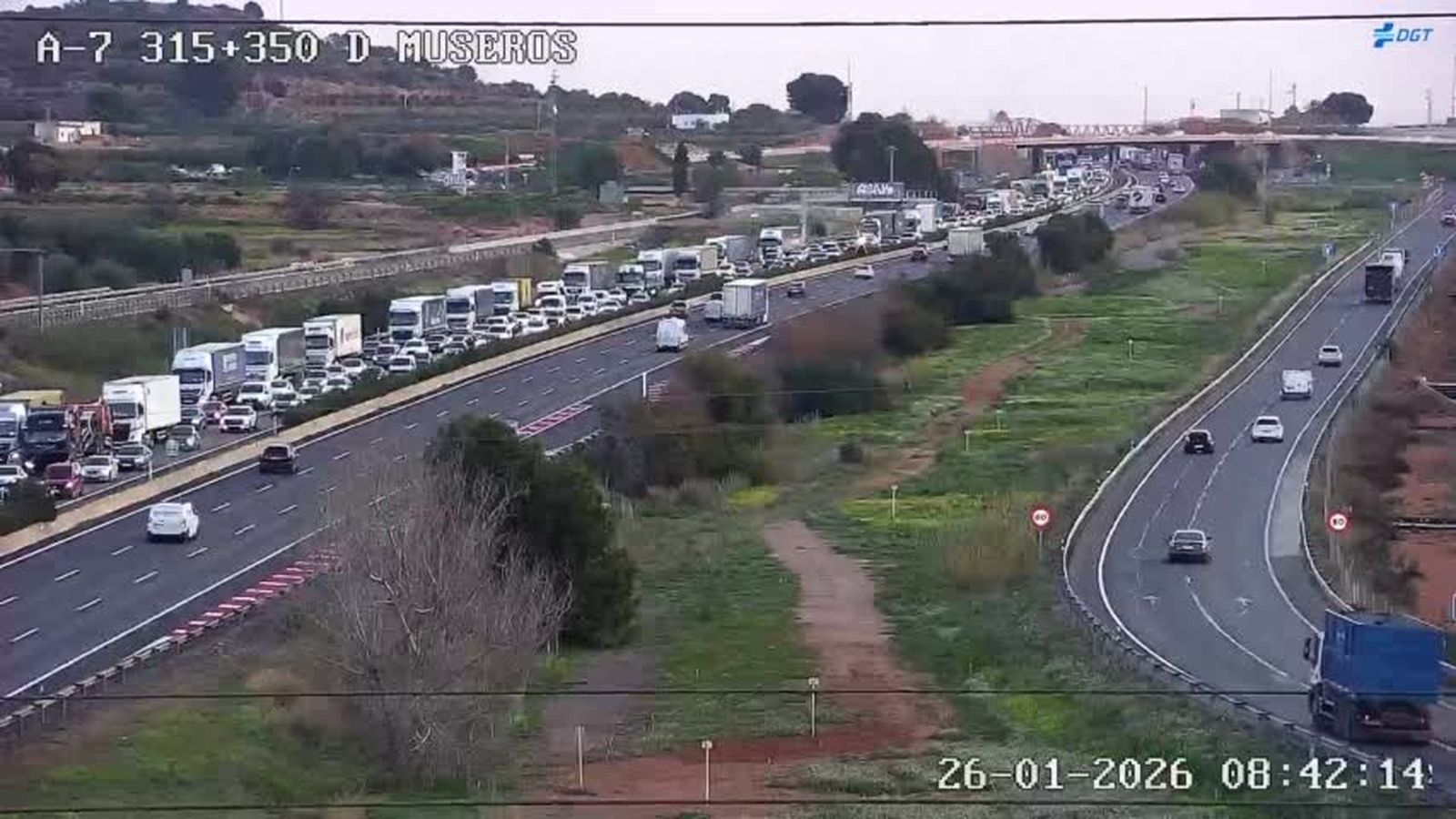 Retencions causades este dilluns per un accident al 'by-pass'