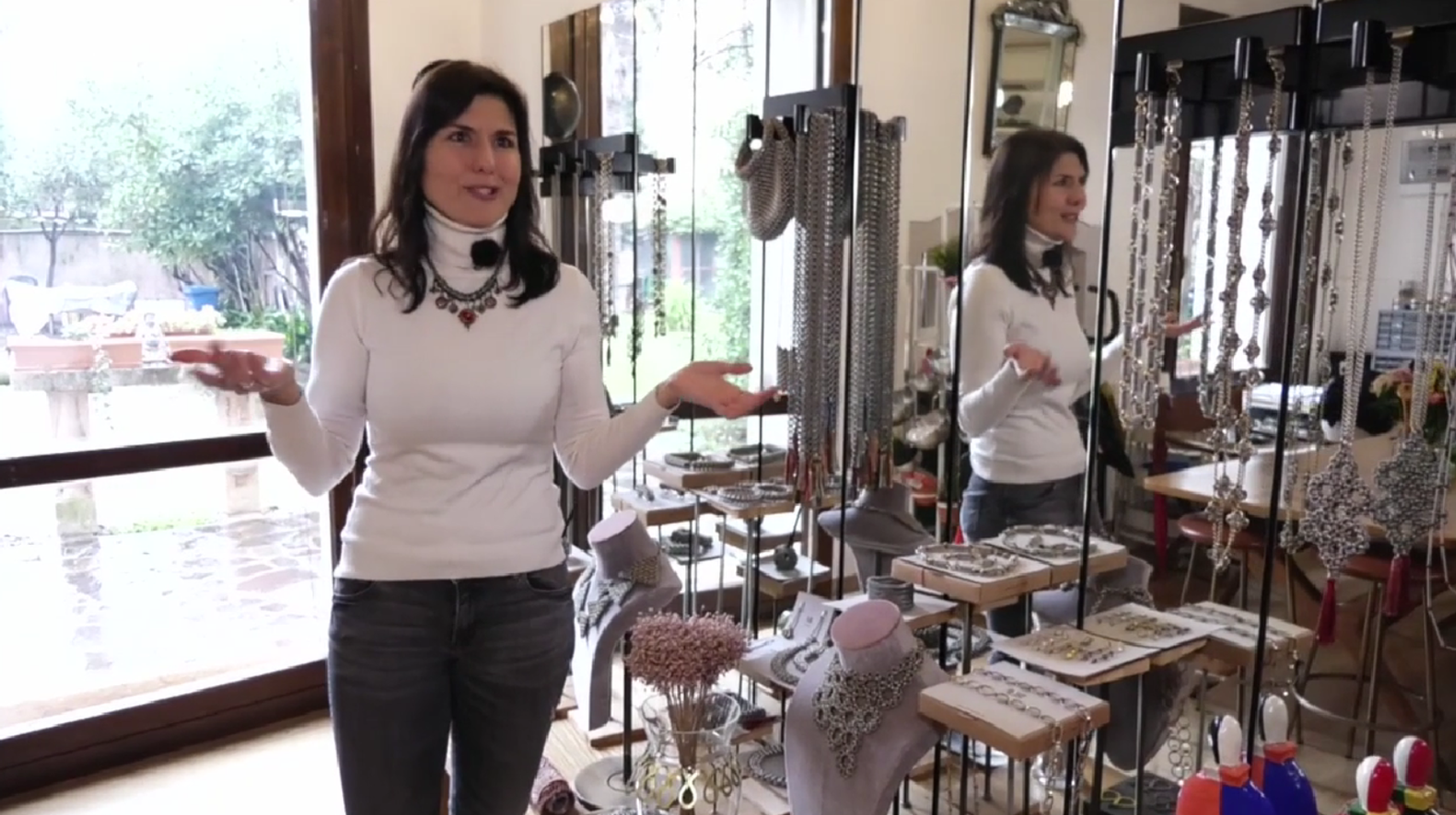 Amb Ana, de València, visitarem un taller de joies artesanes