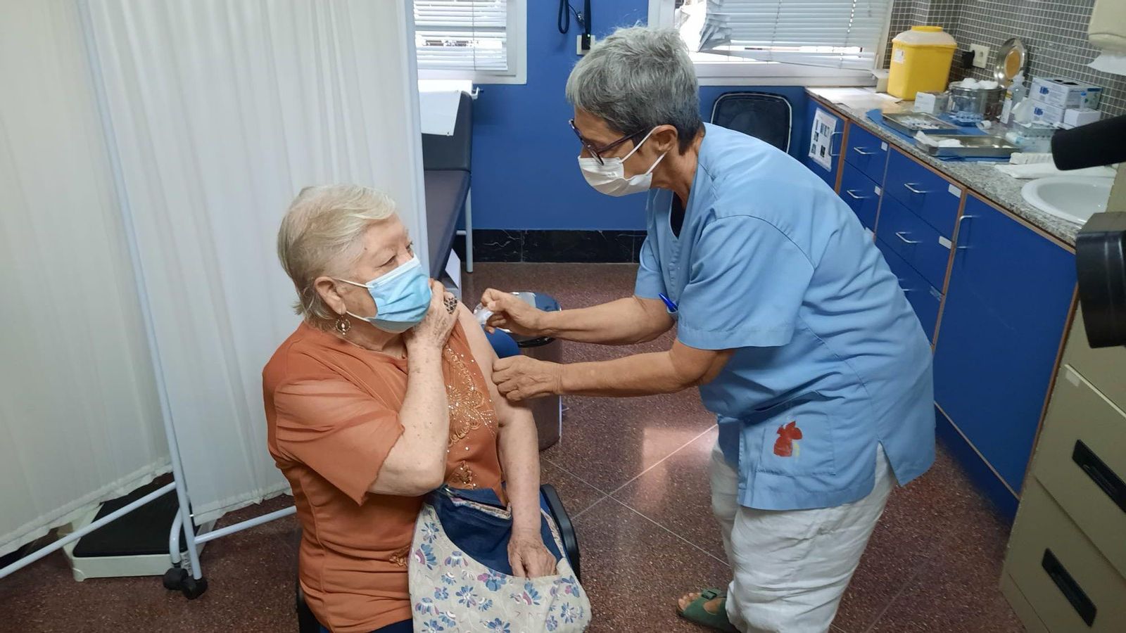 Doble campanya de vacunació contra la grip i la covid-19