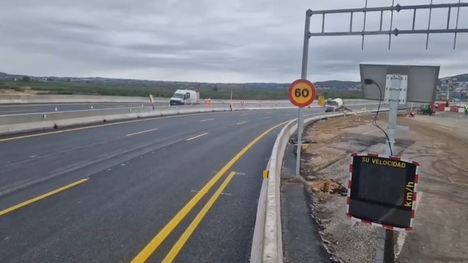 Tram del 'bypass' de la A-7 que reobri al trànsit amb un radar pedagògic