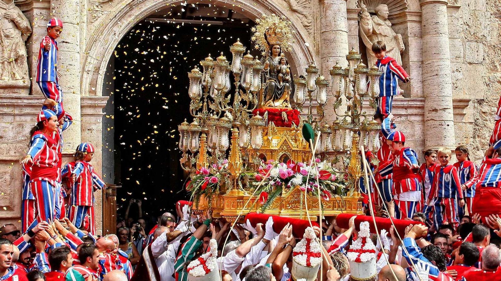 Celebració de la Processoneta del Matí 16203790126401.Festa Mare de Du de la Salut2286568190334844420