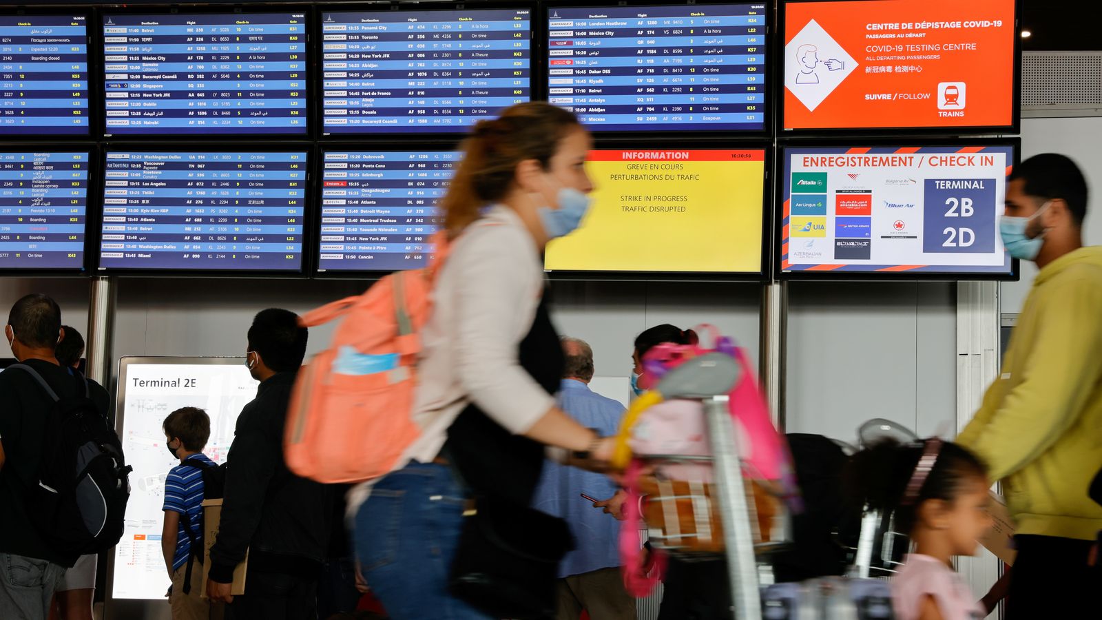Terminal de l'aeroport Charles De Gaulle a París