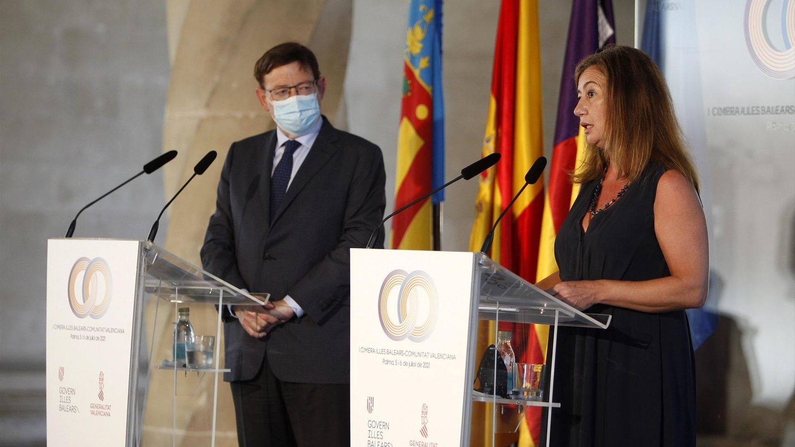 Imatge d'arxiu de Puig i Armengol durant la primera cimera entre la Comunitat Valenciana i Balears